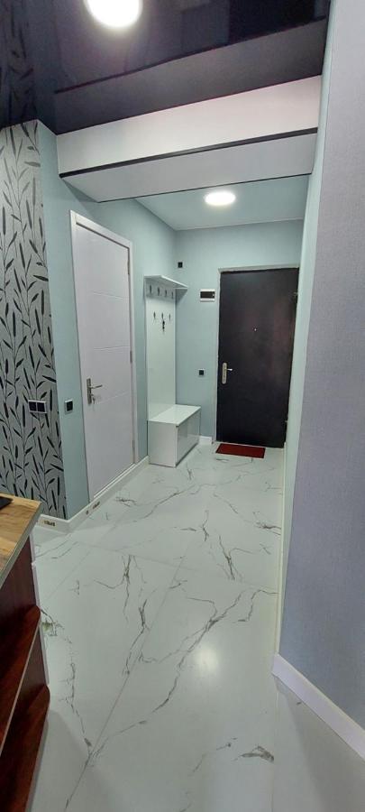 New Apartments In ボルジョミ エクステリア 写真