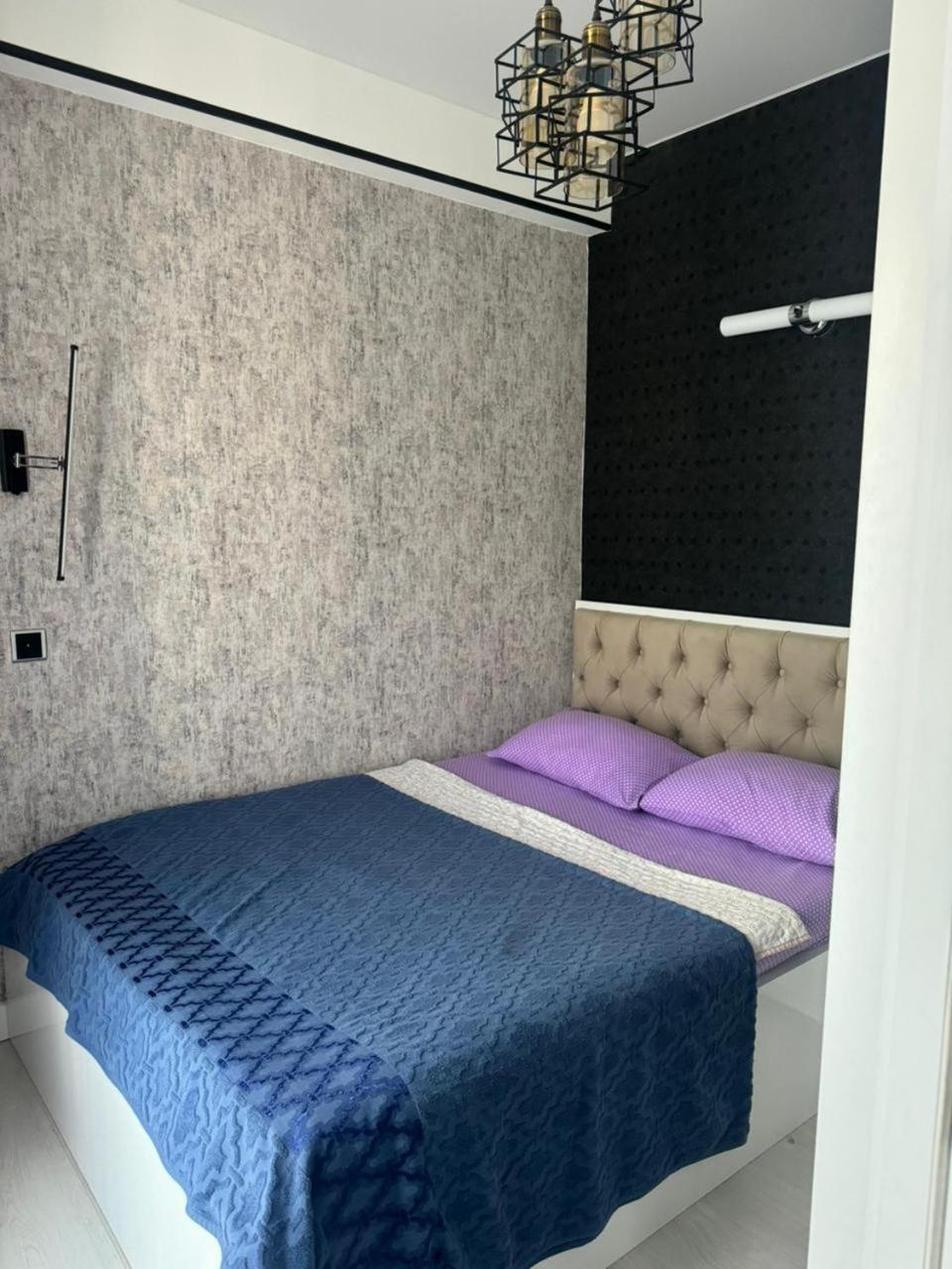 New Apartments In ボルジョミ 部屋 写真
